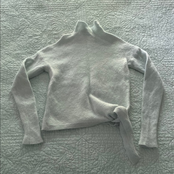 Vineyard Vines Cowl Neck Sweater - Picture 1 of 5